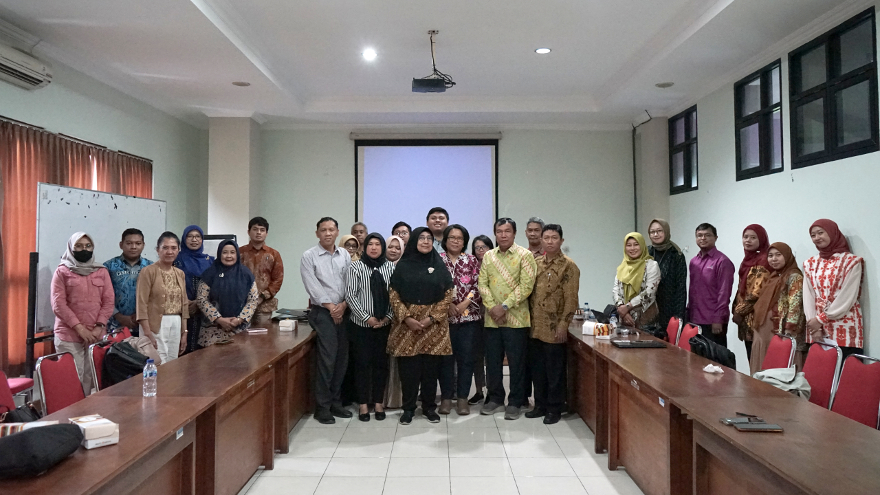 Kunjungan Terkait Pelaksanaan Peraturan Presiden Nomor 62 Tahun 2019 tentang Strategi Nasional Percepatan Administrasi Kependudukan untuk Pengembangan Statistik Hayati di Kota Salatiga dan Kota Surakarta