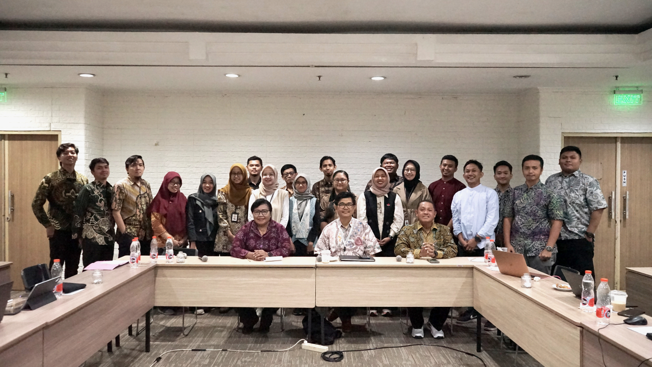 Rapat Penyampaian Laporan Analisis Situasi Keterhubungan Layanan Administrasi Kependudukan dengan Sektor Kesehatan dan Pemerintah Desa/Kampung di Nusa Tenggara Timur dan Papua Selatan